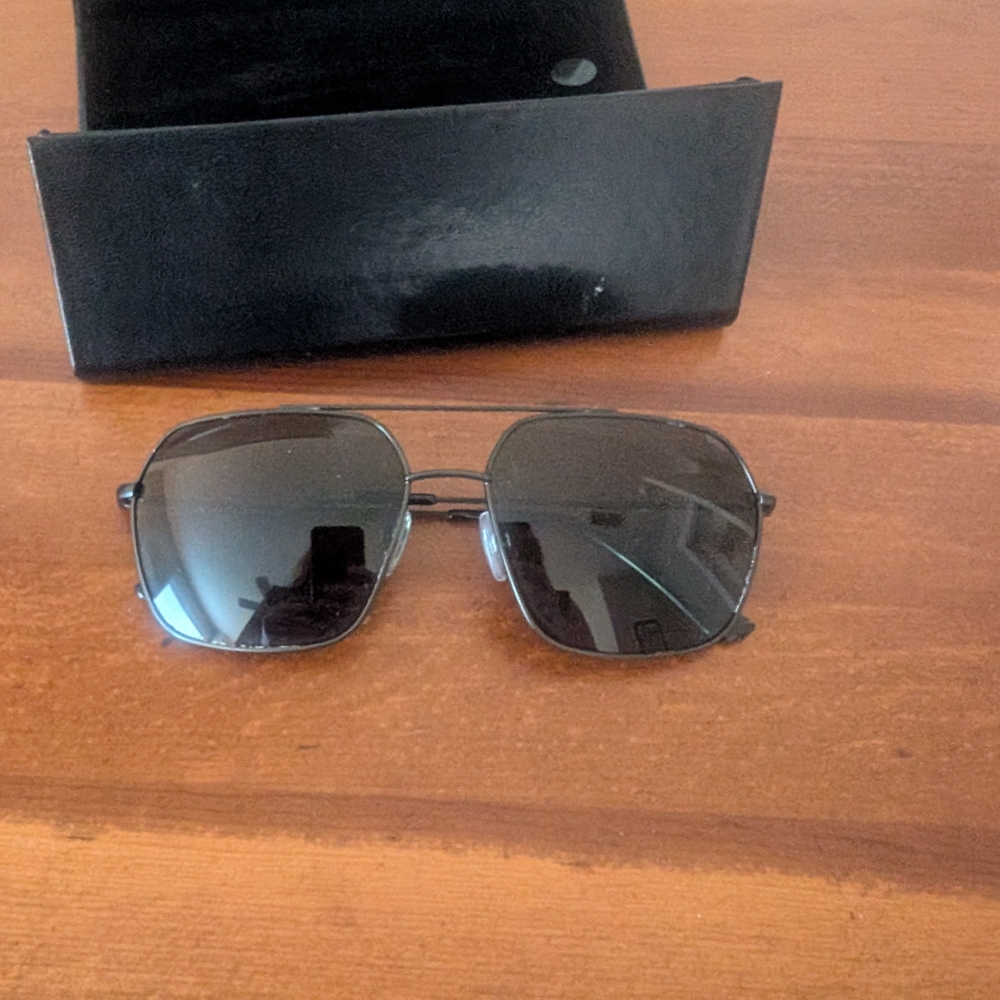 Kirkland Signature Black Men's  Sunglasses Eyewear With Case
